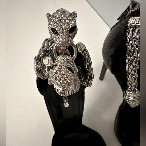 Authentic Roberto Cavalli sandals. you will get many compliments - Picture 3 of 15